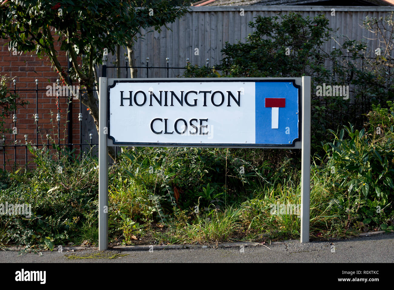 Cul-de-sac street sign, Honington schließen, Hatton Park, in der Nähe von Warwick, Großbritannien Stockfoto