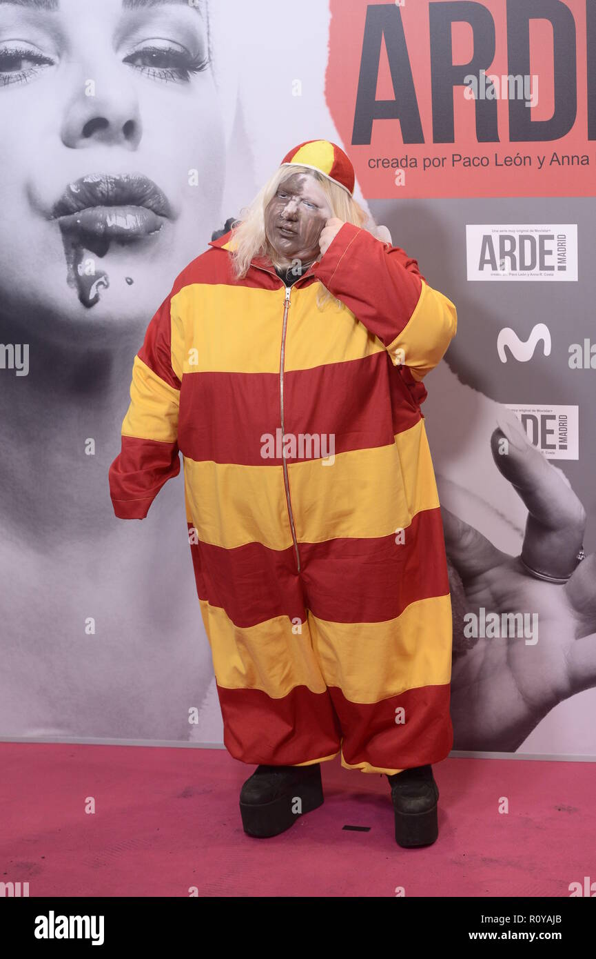 Madrid, Spanien. 7 Nov, 2018. Esty Quesada besucht die "Arde Madrid' Premiere Callao Kino. Credit: Jack Abuin/ZUMA Draht/Alamy leben Nachrichten Stockfoto