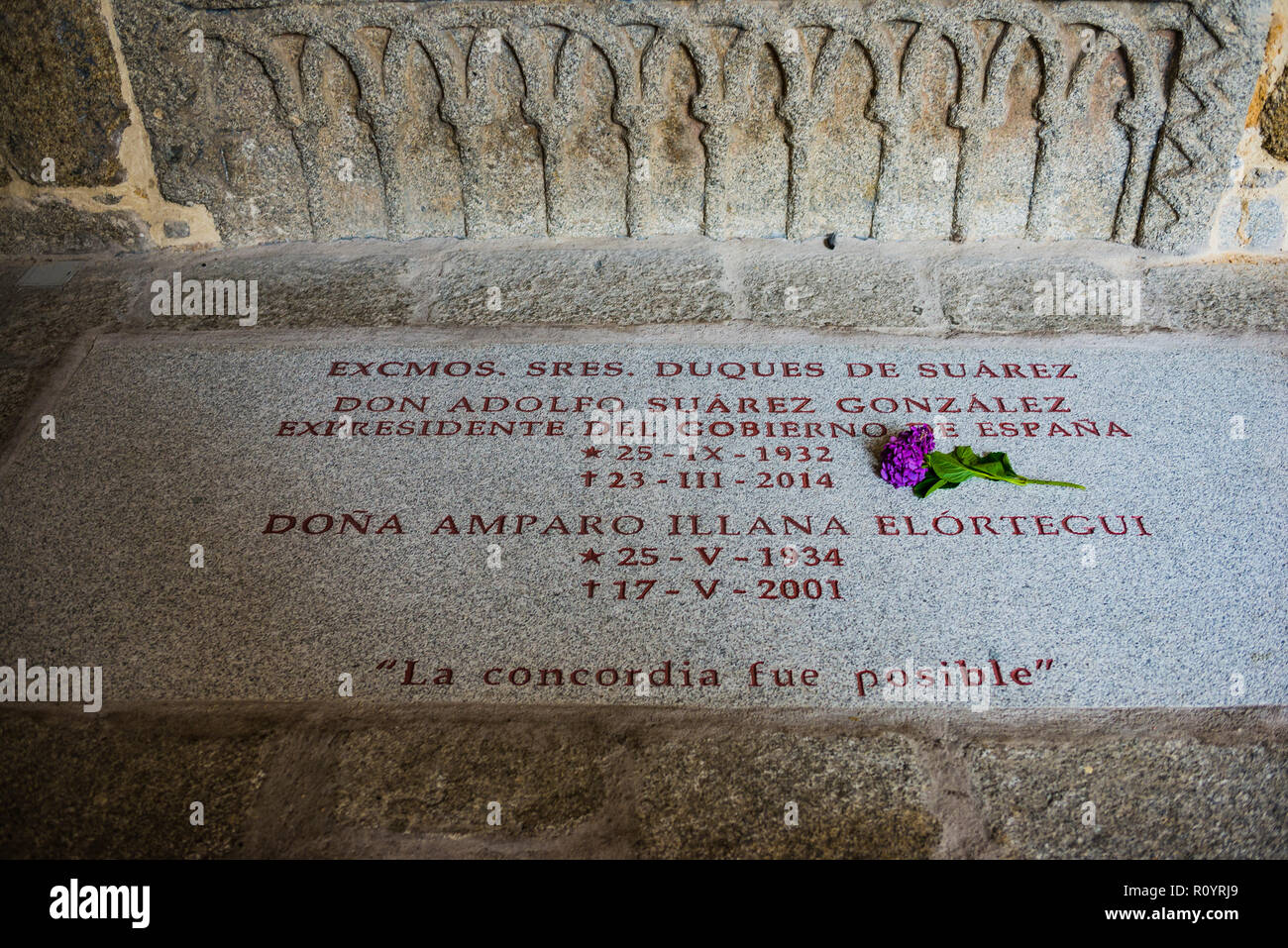 Grab von Adolfo Suarez, der ehemalige Präsident der spanischen Regierung, in der Kathedrale von Avila, Castilla y Leon, Spanien, Europa Stockfoto