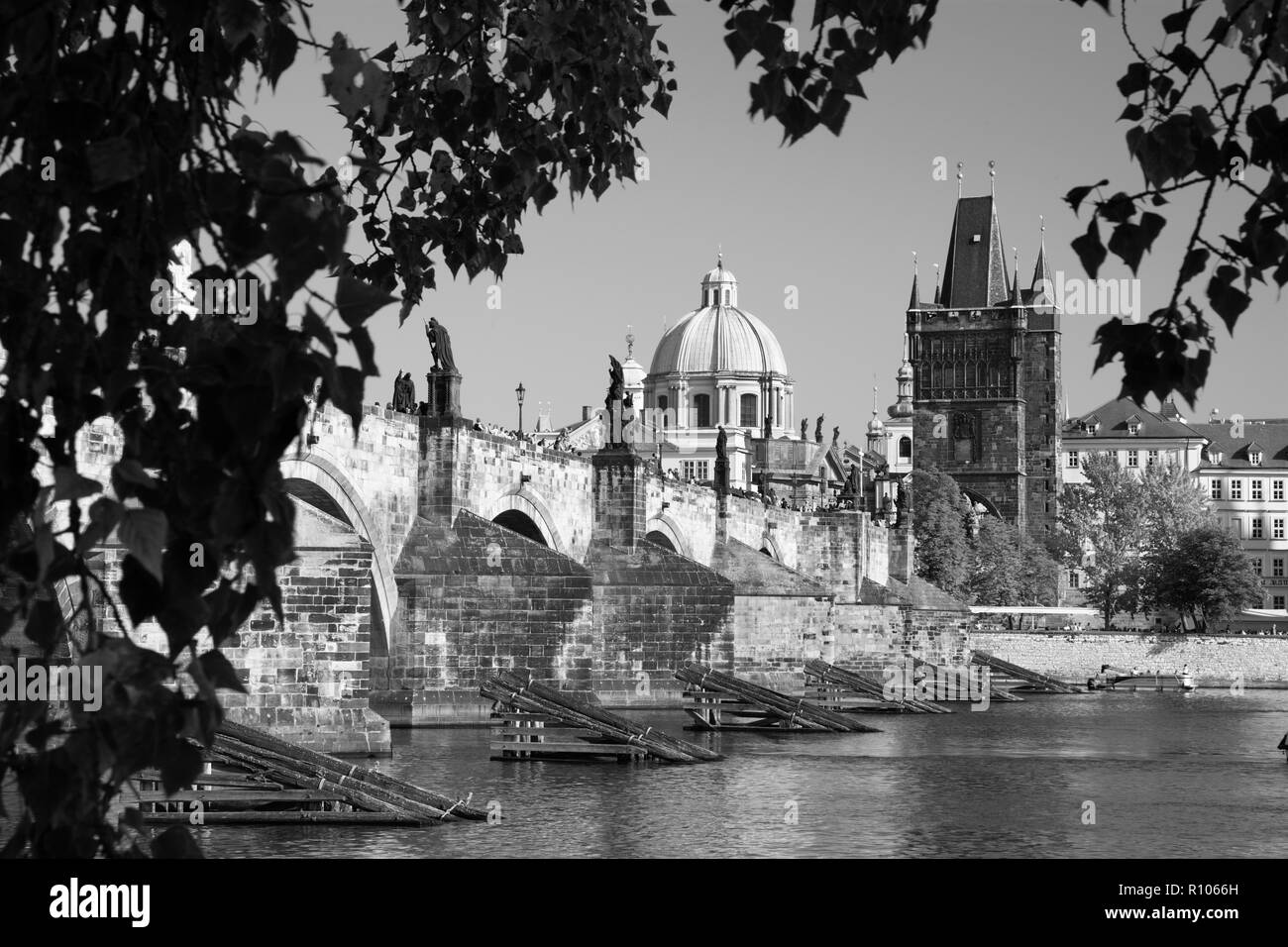 Praghe - die Karlsbrücke. Stockfoto