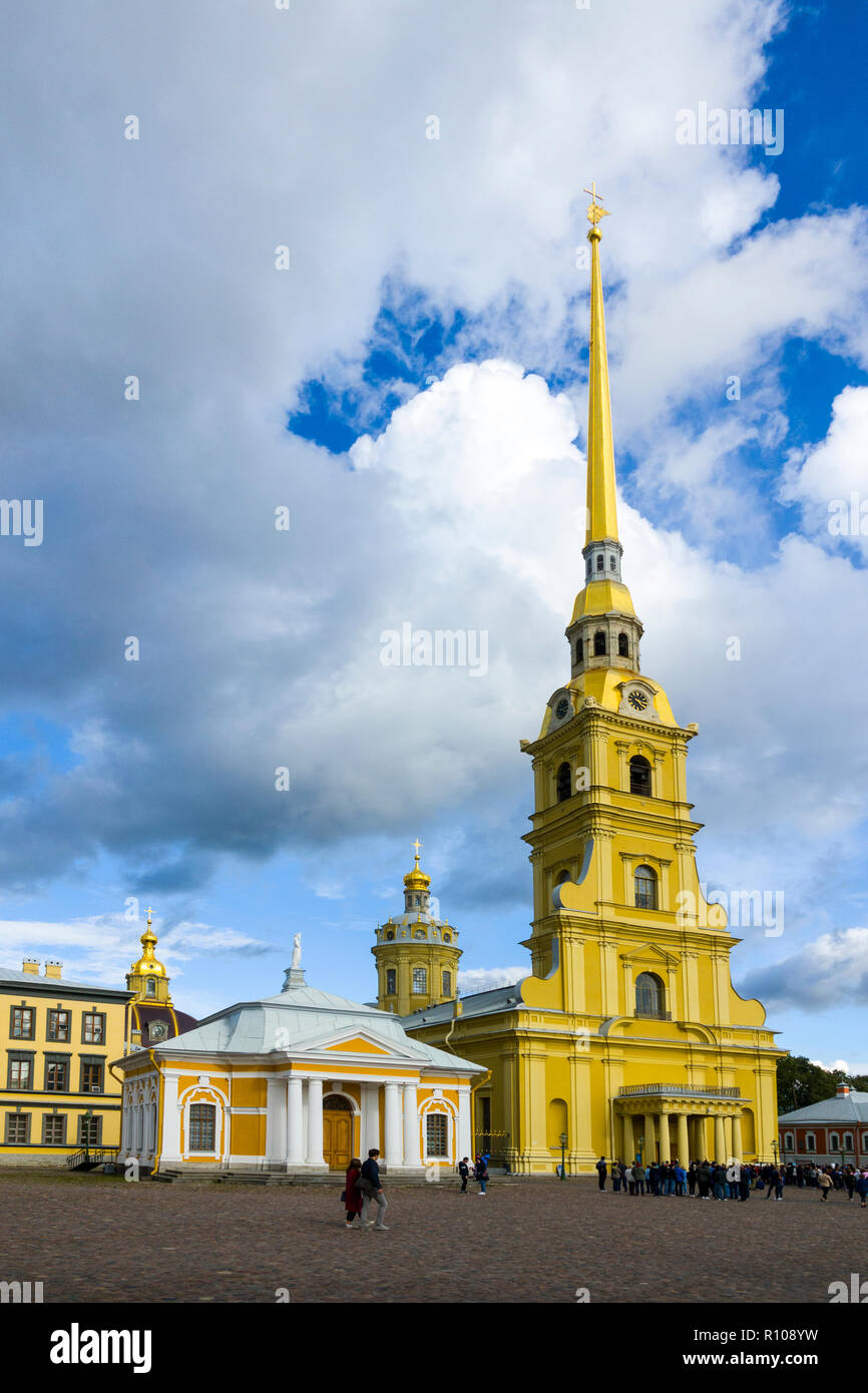 Kathedrale der hll. Petrus und Paulus in der Peter und Paul Festung St. Petersburg, Russische Sankt Peterburg, früher (1914 - 24) und Petrograd (1924-91) L Stockfoto