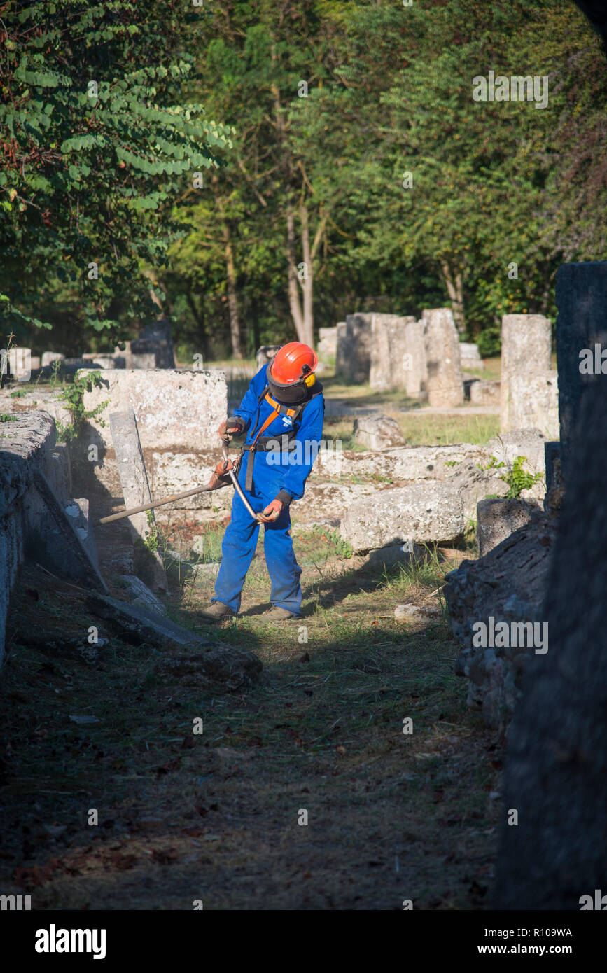Grundstückspflege Arbeiter bei Olympia. Stockfoto