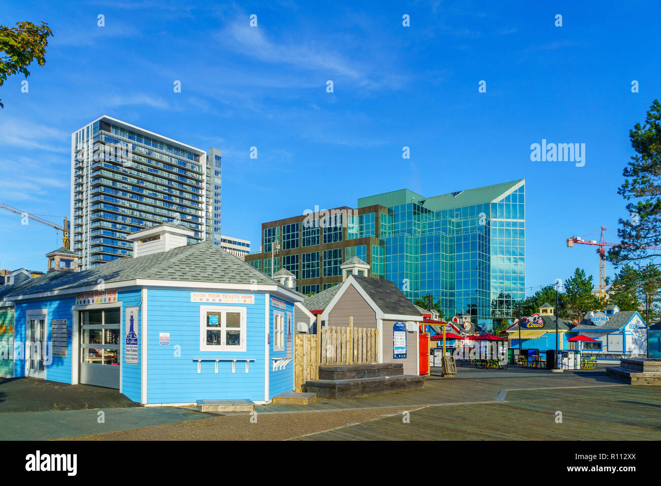 Halifax, Kanada - 23 September, 2018: Blick auf den Hafen und die Innenstadt von Gebäuden, in Halifax, Nova Scotia, Kanada Stockfoto