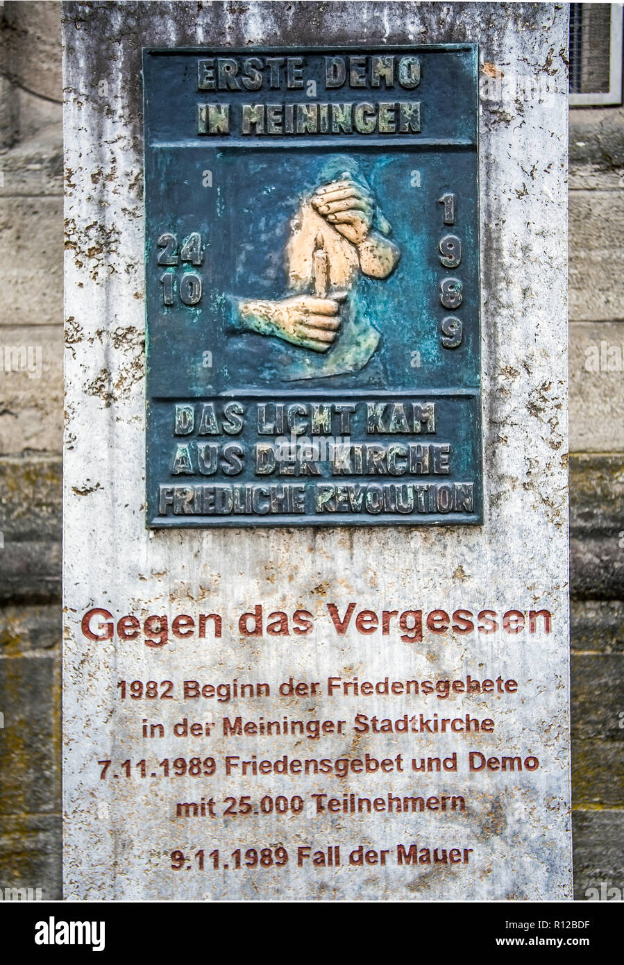 Gedenktafel an die Friedensgebete für die Wiedervereinigung in Meiningen Deutschland 27. Oktober 2018 Stockfoto