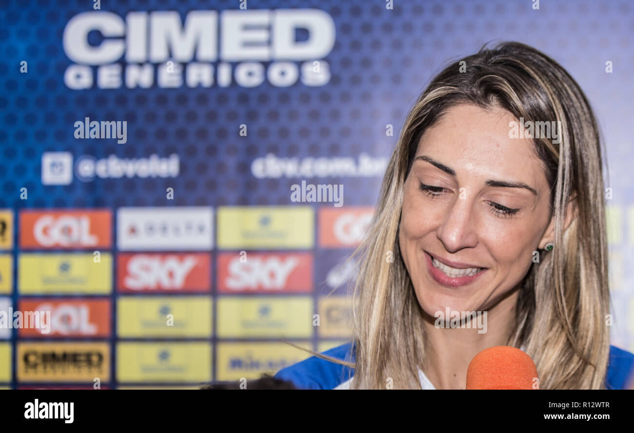 SÃO PAULO, SP - 08.11.2018: SUPERLIGA FEMININA 18/19 DE VÔLEI - Start der CIMED Superliga Frauen 's voballball, Saison 18/19 mit der Teilnahme von Athleten, coachnd Vertreter der Liga Vereine, tooktook Platz heute, 8. November 2018 in São Paulo. (Foto: Van Campos/Fotoarena) Stockfoto