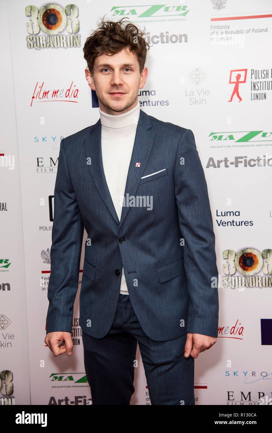 London, Großbritannien. 8. November 2018. Antoni Krolikowski besucht die UK-Premiere von "303 Squadron" im Science Museum am 8. November 2018 in London, England Credit: Gary Mitchell, GMP-Media/Alamy leben Nachrichten Stockfoto