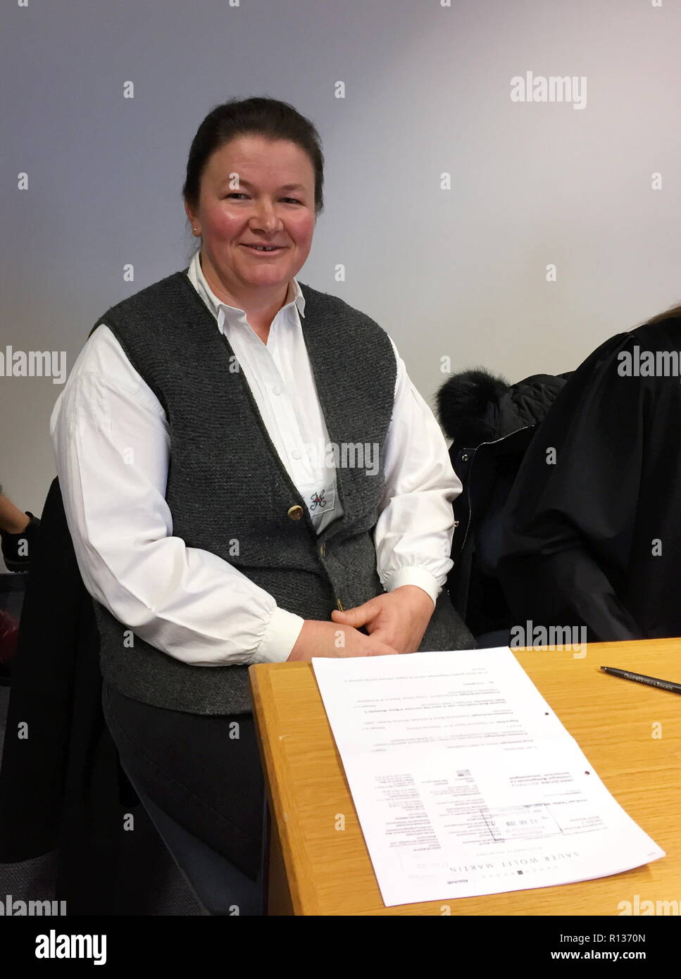 09.November 2018, München Die Bäuerin Regina Killer sitzt in das