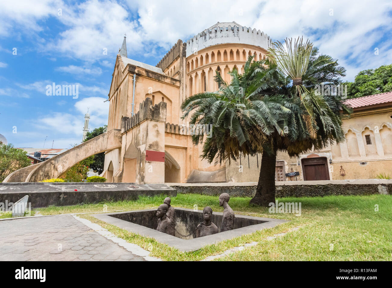 Stone Town, Sansibar, Tansania - Januar 29, 2018 - Skulptur von Sklaven, die Opfer der Sklaverei in Stone Town. Stockfoto