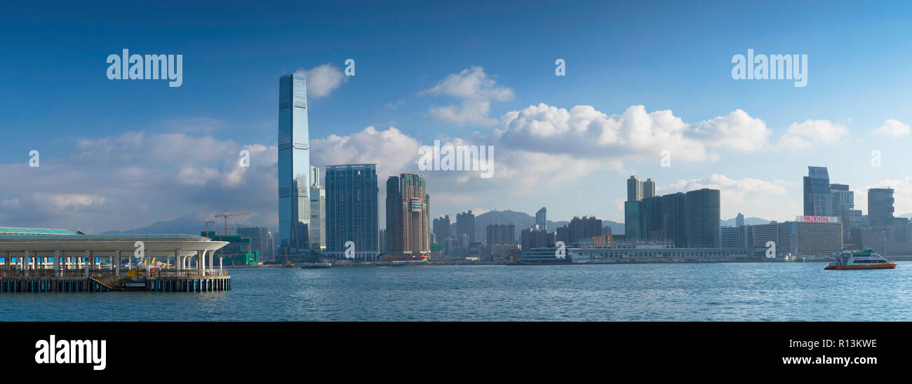 Skyline von Tsim Sha Tsui, Kowloon, Hong Kong Stockfoto