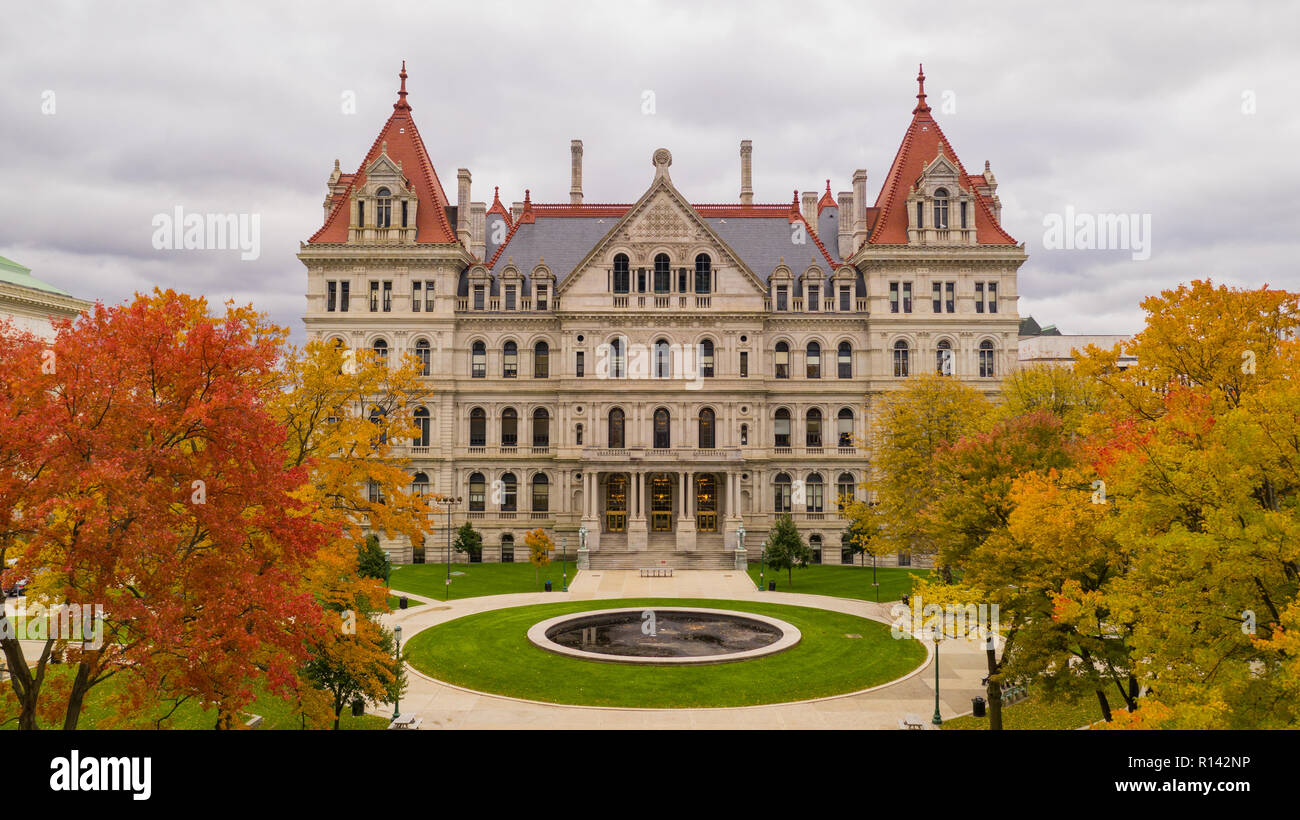 Sein ein knackig kalten Tag in Albany New York downtown am statehouse im Luftbild Stockfoto