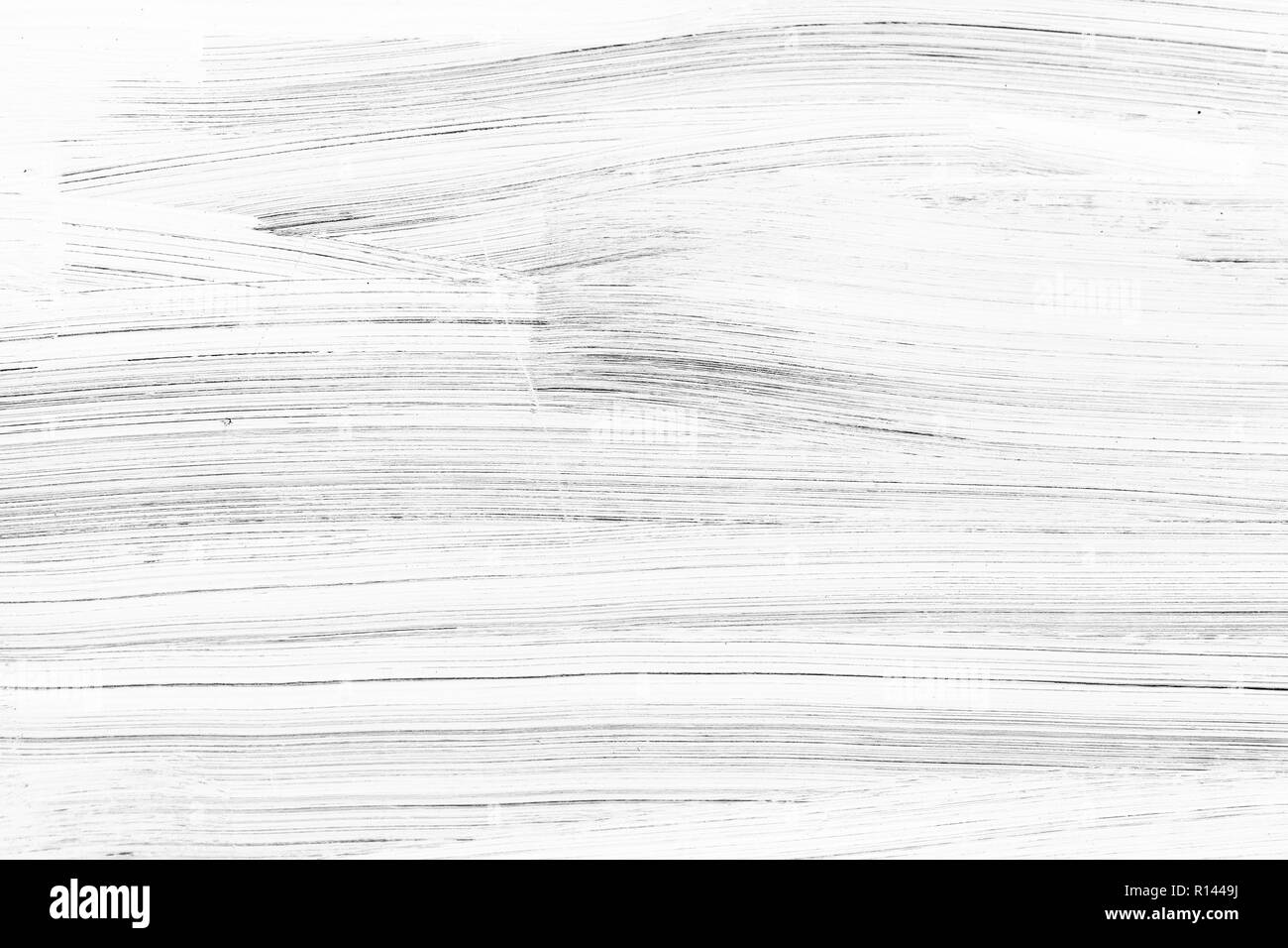 Weiße Wand mit groben horizontale Pinsel Striche Muster, frontale Hintergrund Textur Stockfoto