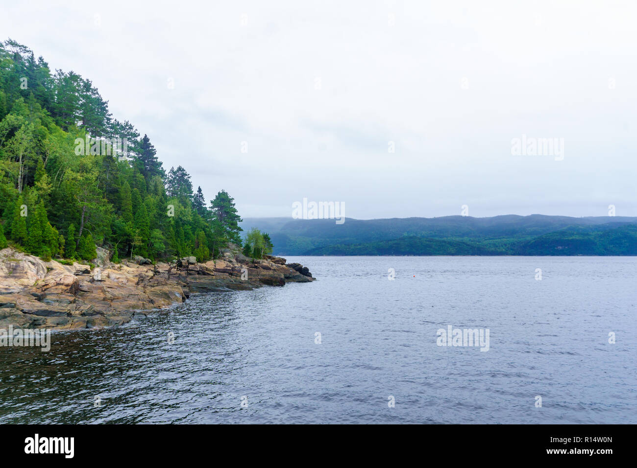 Landschaft der Saguenay Fjord in Sainte-Rose-du-Nord, Quebec, Kanada Stockfoto