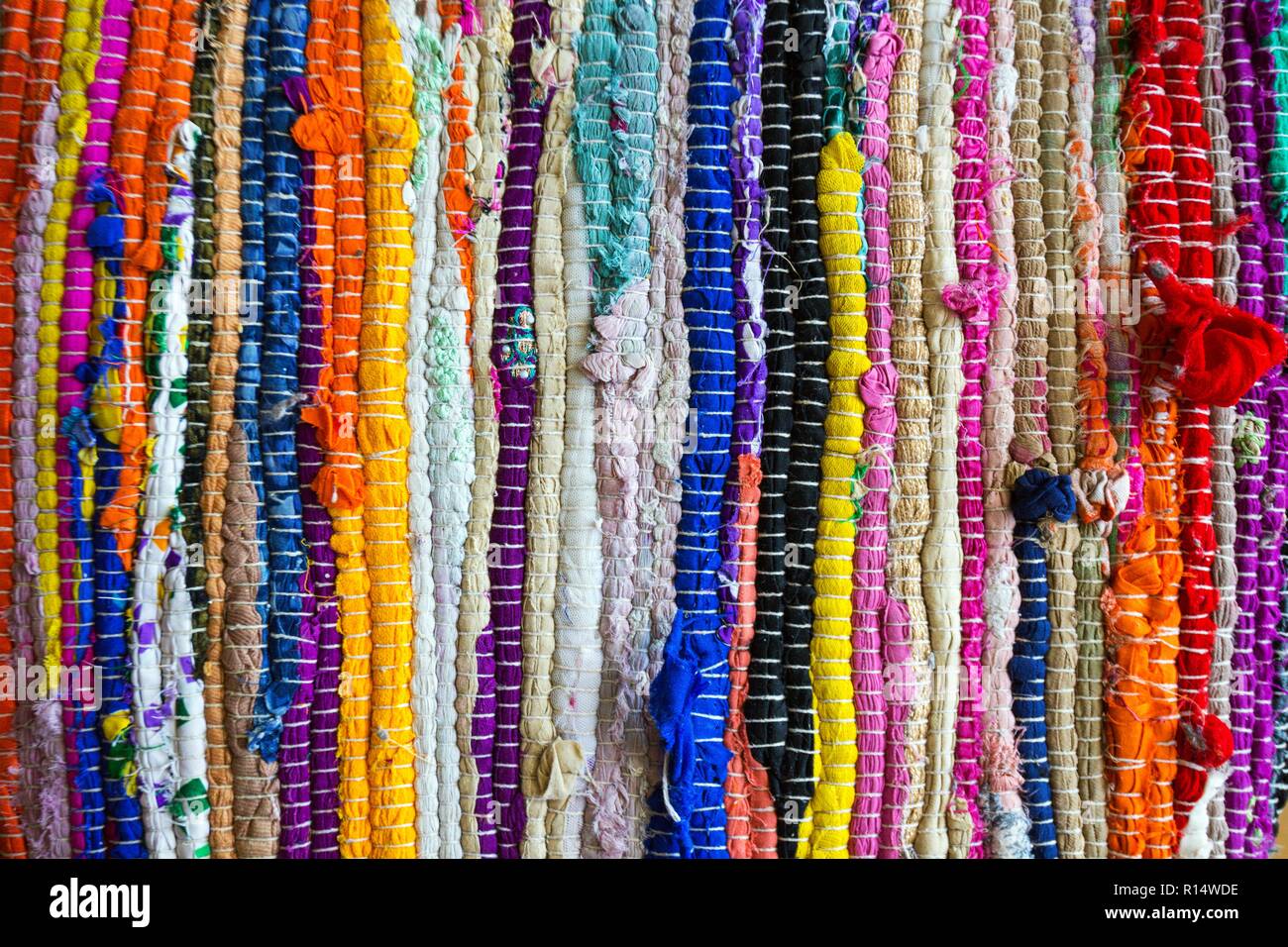 Brasilien Textilien Souvenir, Hintergrund der helle Brasilianischen Teppiche Stockfoto