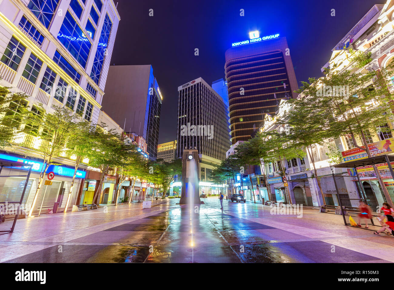 KUALA LUMPUR, Malaysia - 22. Juli: Dies ist eine Nacht Blick von Medan Pasar, auch als alter Marktplatz eine Einkaufsstraße in der Innenstadt am Juli bekannt Stockfoto