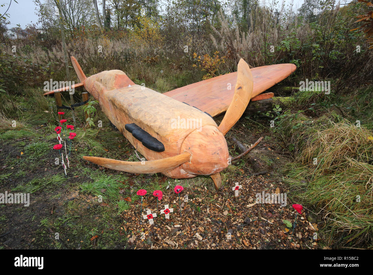 Schottland, Ayrshire. Ayr, Rozelle Park, Ersten Weltkrieg commemorative Skulpturenweg durch professionelle Kettensäge Carver lain Chalmers, Andy Maclachlan, Stockfoto