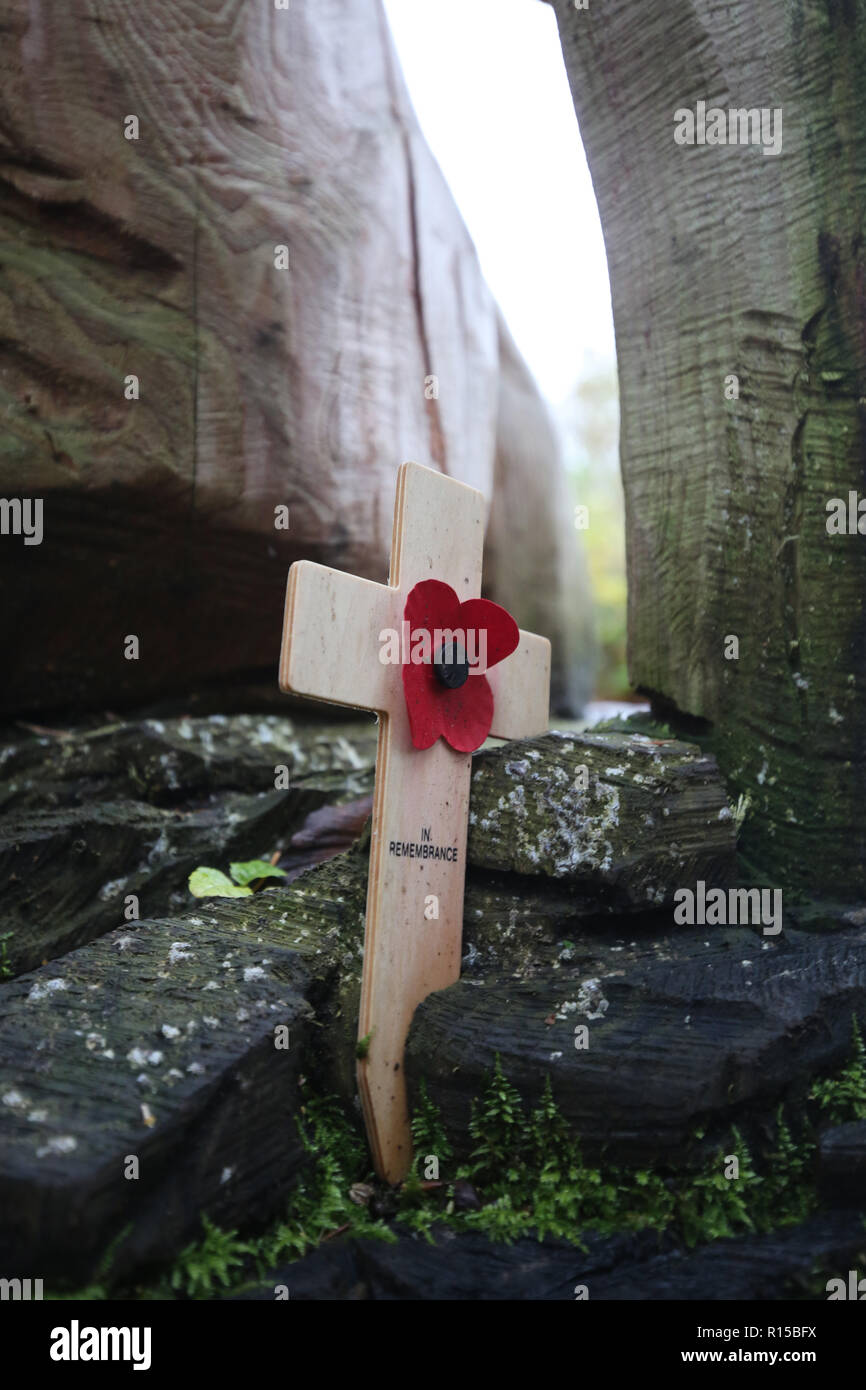 Schottland, Ayrshire. Ayr, Rozelle Park, Ersten Weltkrieg commemorative Skulpturenweg durch professionelle Kettensäge Carver lain Chalmers, Andy Maclachlan, Stockfoto