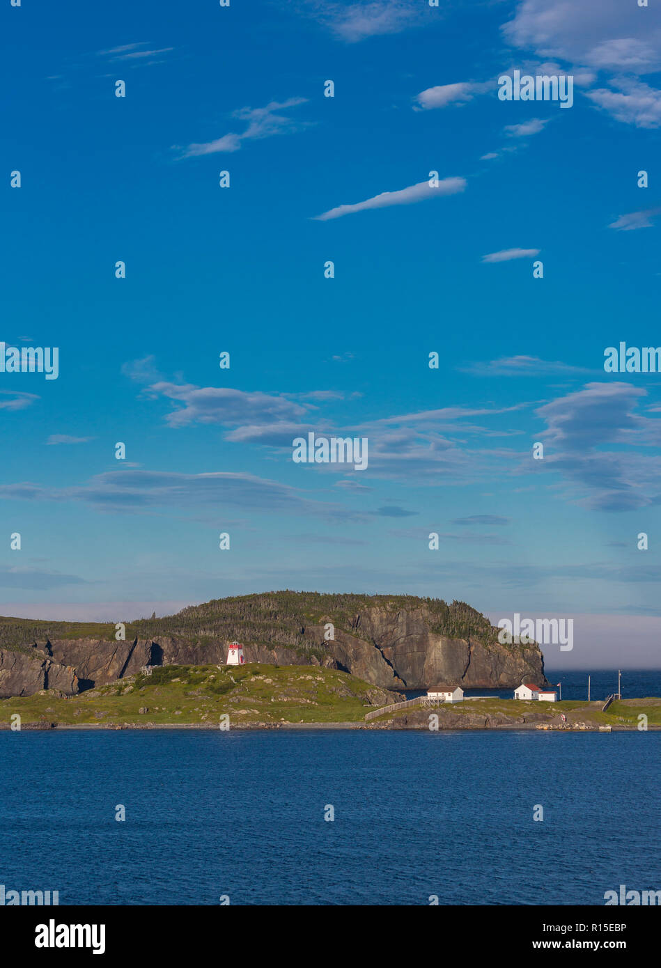 Dreifaltigkeit, Neufundland, Kanada - Fort Point Lighthouse in Trinity Harbour, auch als Admiral's Point. Stockfoto