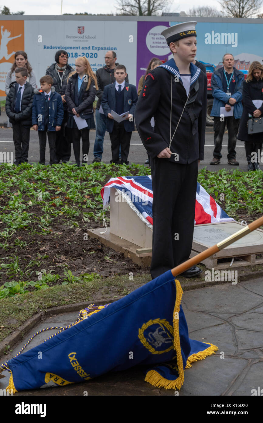 Brentwood Essex, UK, 09. November 2018 Die Enthüllung einer Victoria Cross Pflasterstein im Gedächtnis von Sergeant William Merrifield VC, die in Brentwood geboren wurde und gewann seine VC 1918, vor hundert Jahren. Das Denkmal wurde von der rechten Hon der Herr Pickles von Brentwood und Onger, ehemaliger Gemeinschaften Sekretärin vorgestellt. Kredit Ian Davidson/Alamy leben Nachrichten Stockfoto