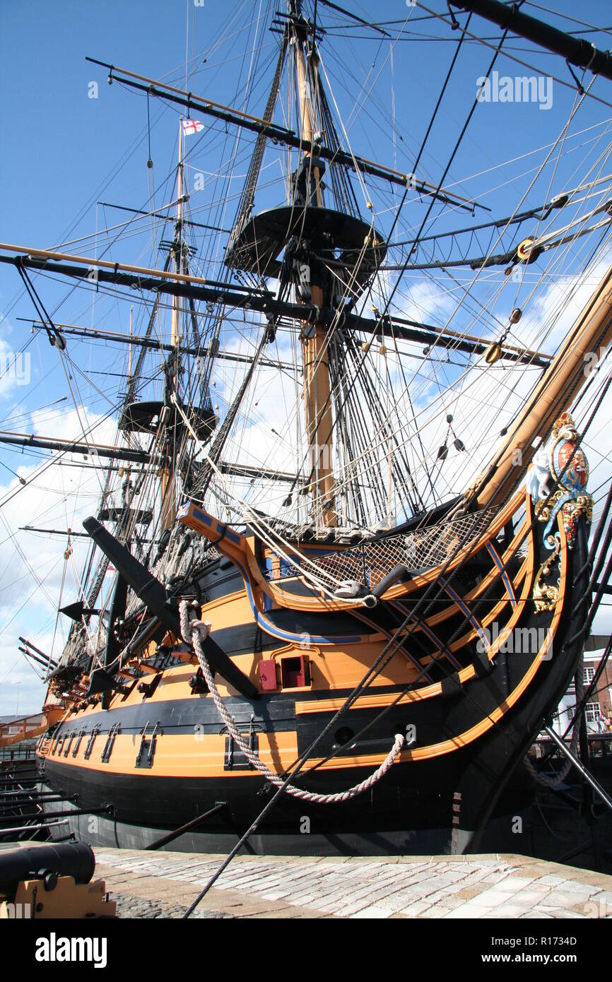 Der Bogen und die Galionsfigur der HMS Victory Stockfoto