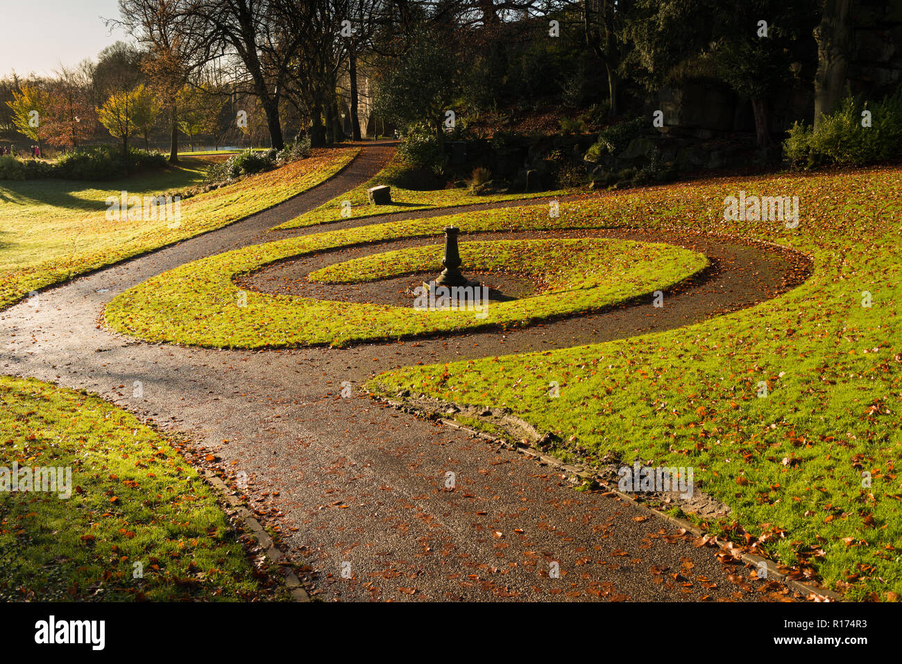 Öffentliche Park im Herbst Stockfoto