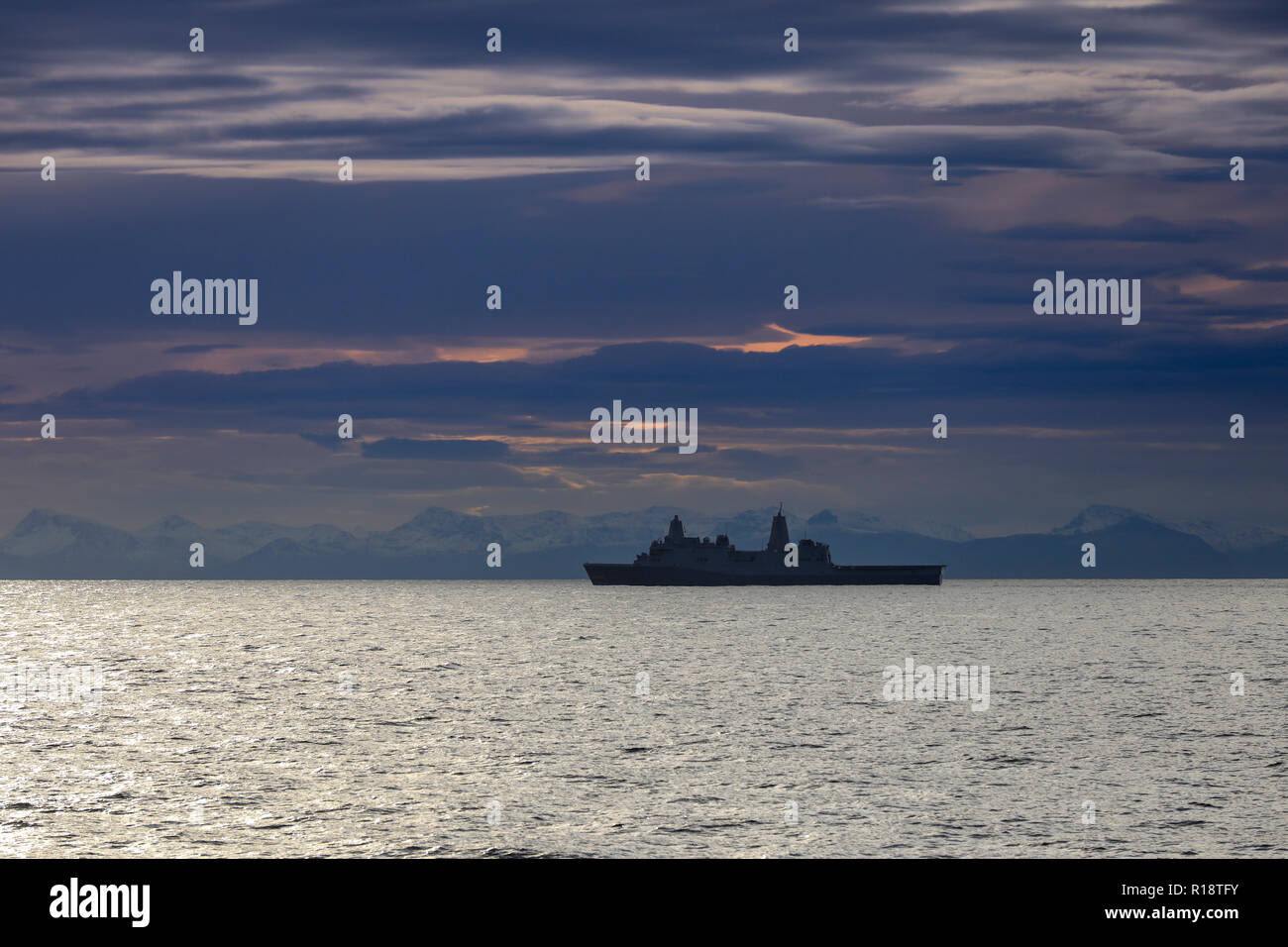 USS New York (LPD-21) ein San Antonio-Klasse amphibious Transport Dock und das fünfte Schiff der US-Marine nach der Staat New York genannt zu werden. Stockfoto