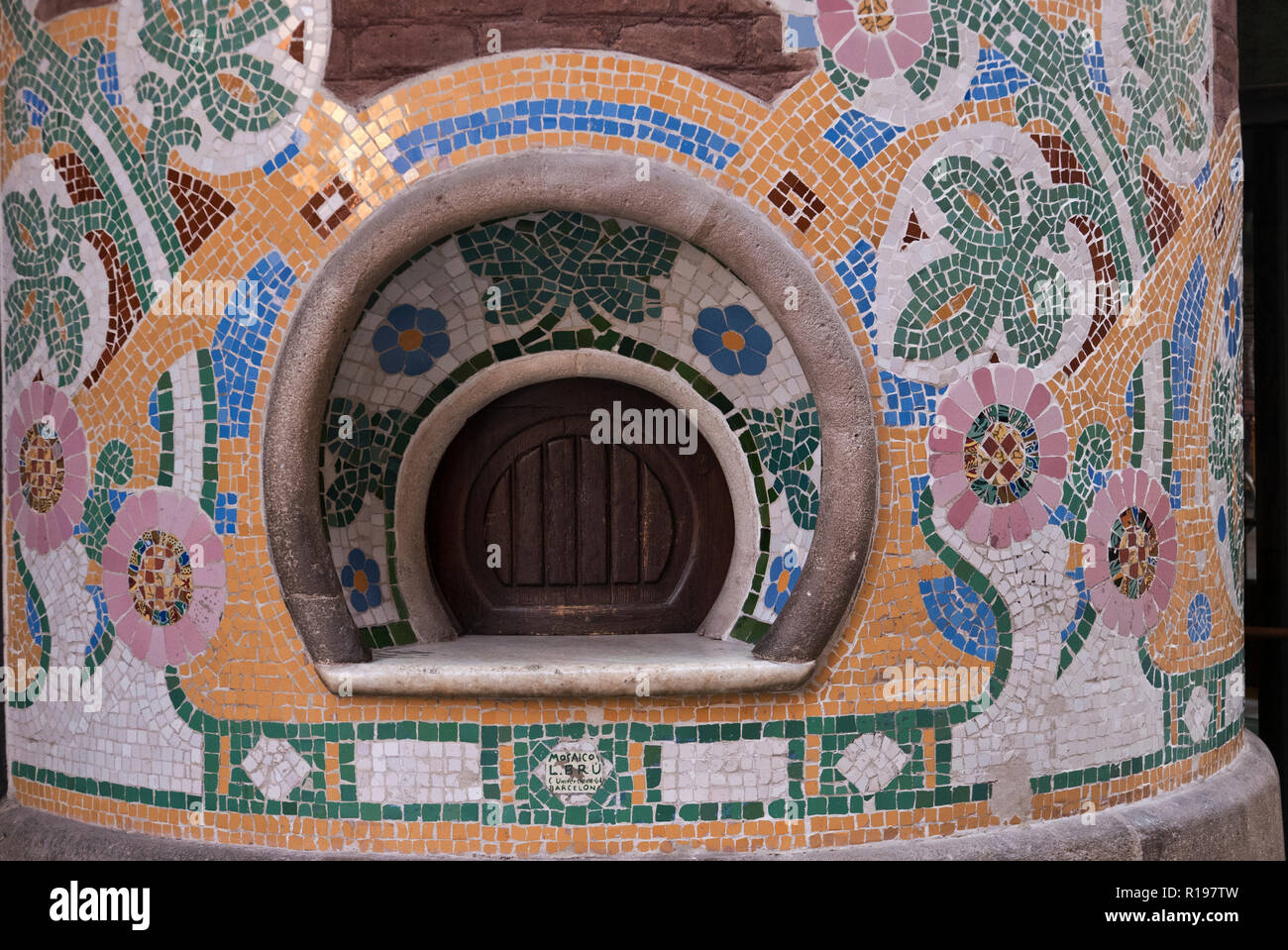 Im Kartenbüro der Palau De La Musica mit Mosaik Design, Barcelona, Spanien eingerichtet Stockfoto