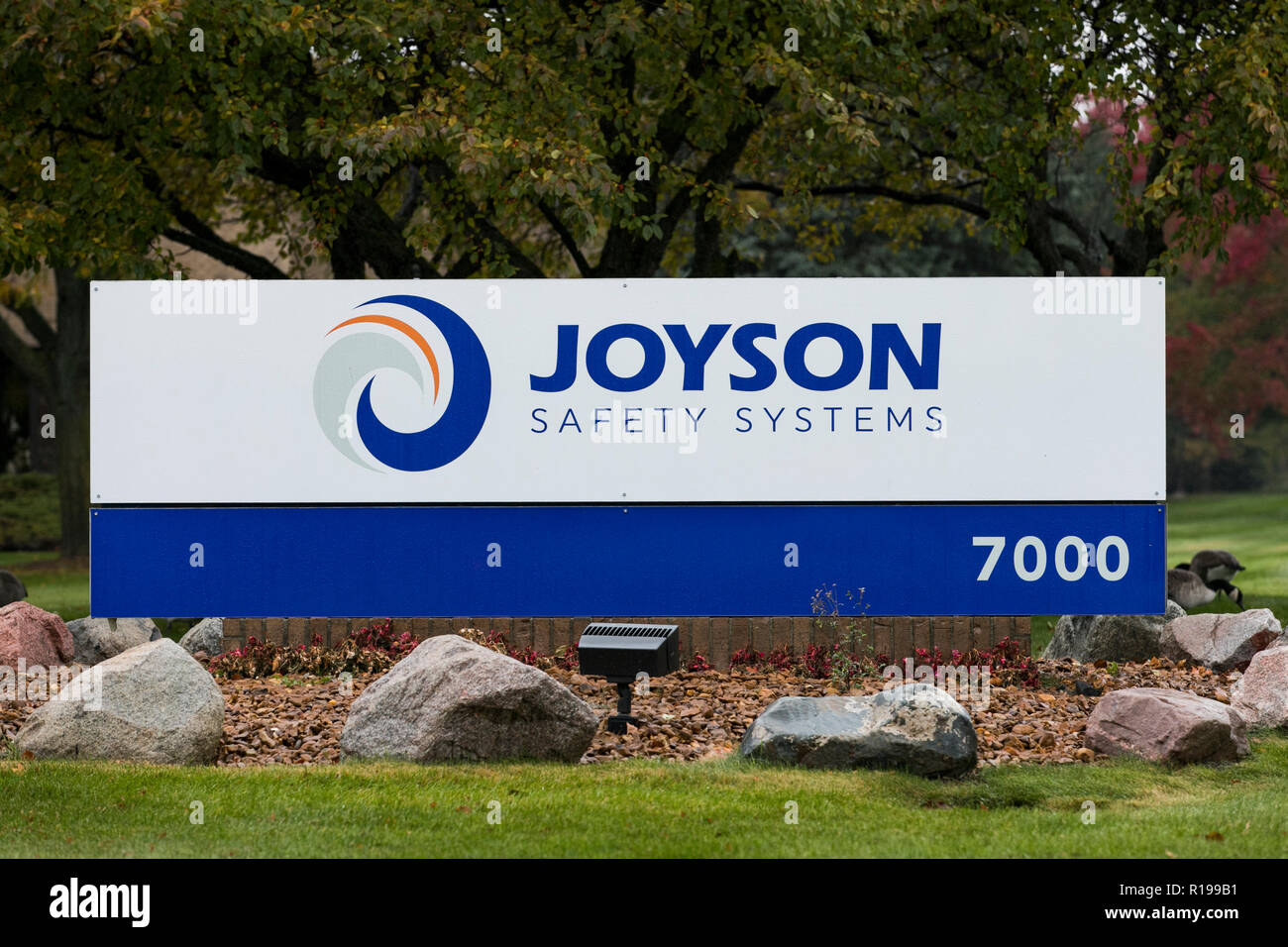 Ein logo Zeichen außerhalb einer Anlage belegt durch Joyson Sicherheitssysteme in Sterling Heights, Michigan, am 27. Oktober 2018. Stockfoto