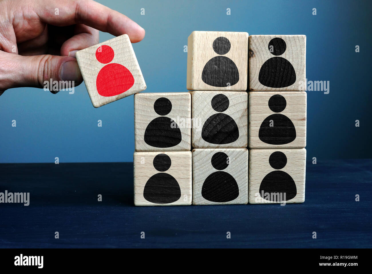 Human Resource Management und Teambildung im Geschäft. Hand blockieren. Stockfoto