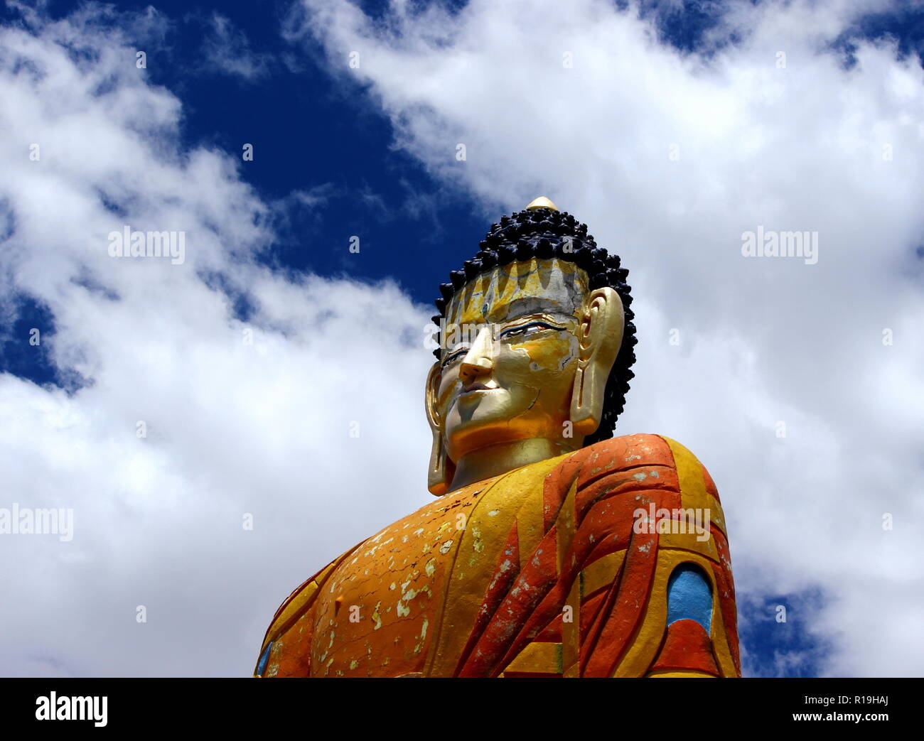 Die Buddha-Statue im Dorf Langza, Spiti Valley, Himachal Pradesh Stockfoto