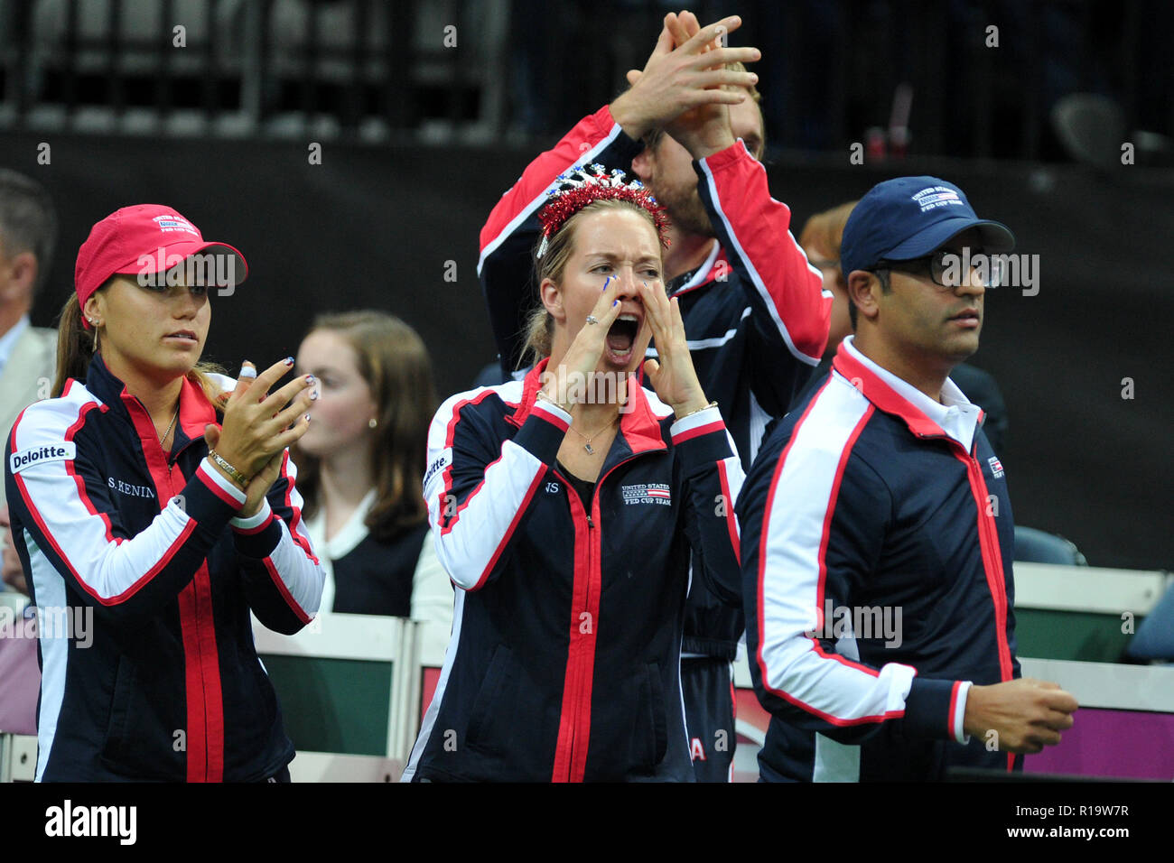 Prag, Tschechische Republik. 10 Nov, 2018. Team der Vereinigten Staaten in Aktion während der 2018 Fed Cup Finale zwischen der Tschechischen Republik und den Vereinigten Staaten von Amerika in Prag in der Tschechischen Republik. Credit: Slavek Ruta/ZUMA Draht/Alamy leben Nachrichten Stockfoto