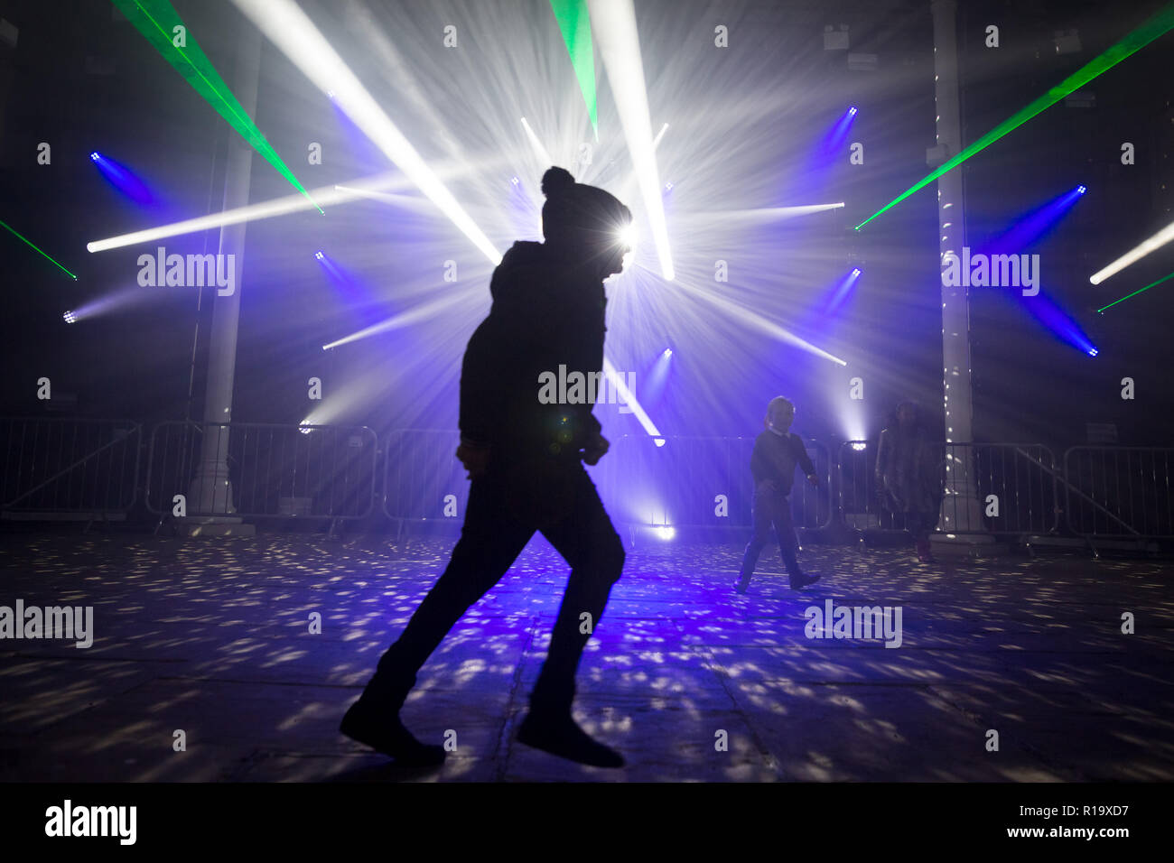 London, Großbritannien. 9. Nov 2018. Syon Park jährliche verzauberte Wälder beleuchtet. Credit: Guy Corbishley/Alamy leben Nachrichten Stockfoto