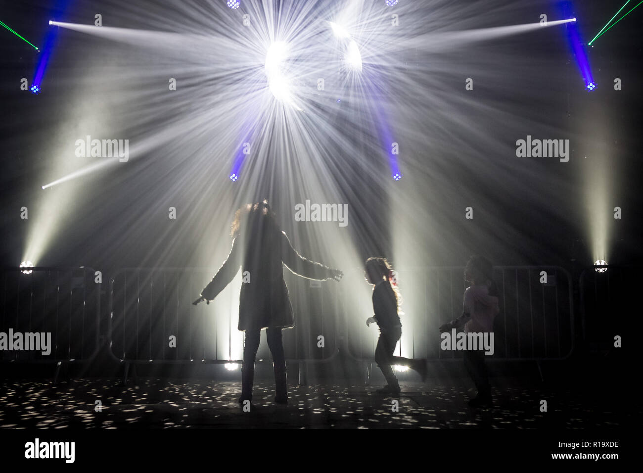 London, Großbritannien. 9. Nov 2018. Syon Park jährliche verzauberte Wälder beleuchtet. Credit: Guy Corbishley/Alamy leben Nachrichten Stockfoto