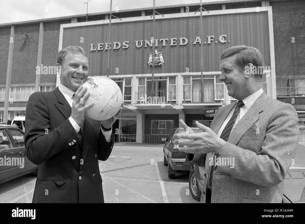 Geoff Hurst Bobby Moore Leeds United Ellsnd Straße Stockfoto