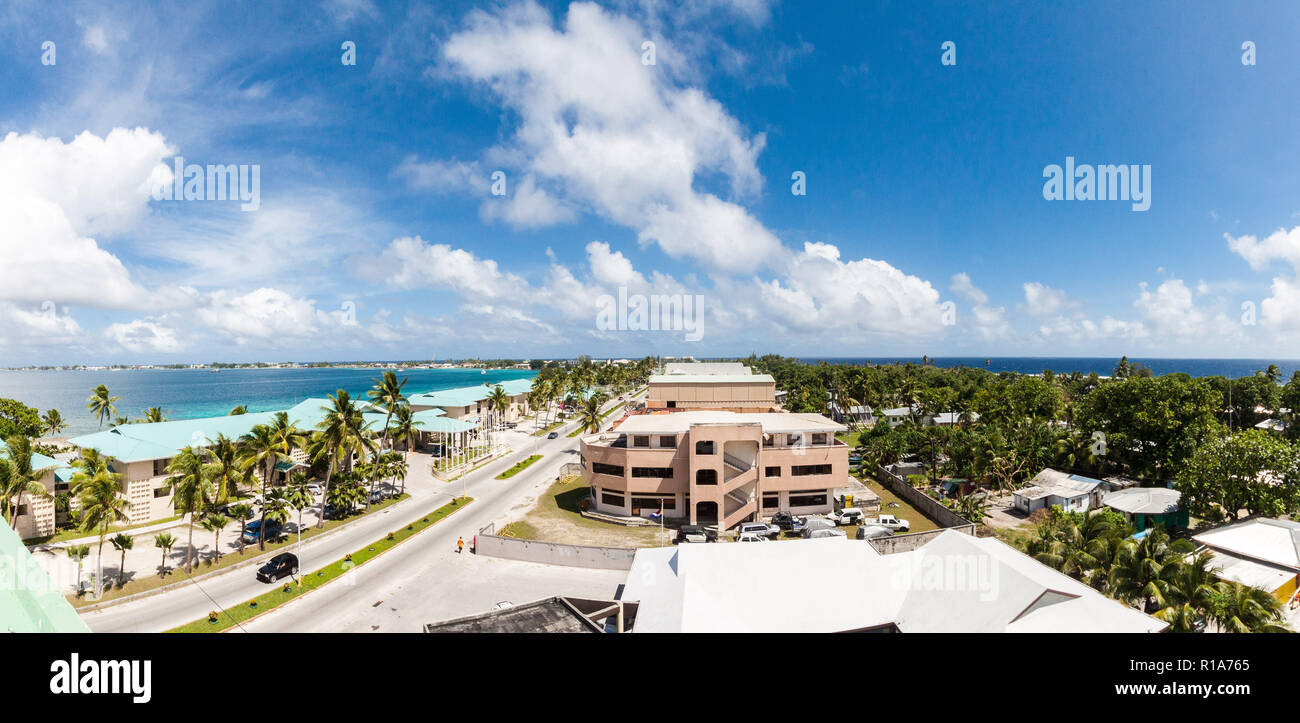 Majuro Innenstadt Luftaufnahme, Central Business District, Marshallinseln, Mikronesien, Ozeanien, South Pacific Ocean. Azurblau türkis Atoll Lagune Stockfoto