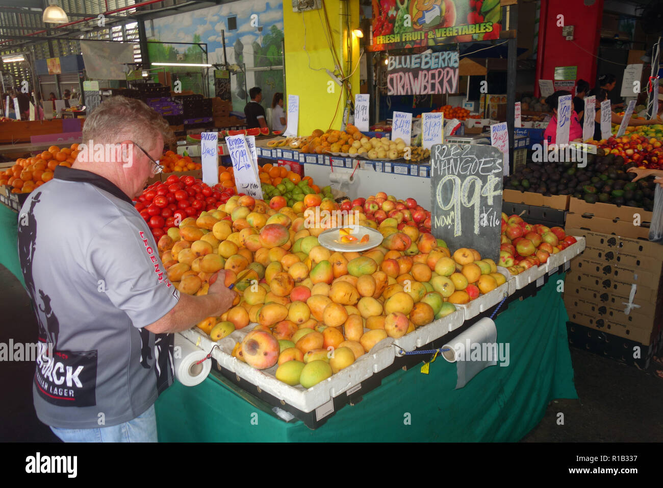 Mangos, günstig für nur 99 Cent pro Kilo, rustys Märkte, Cairns, Queensland, Australien. Keine MR oder PR Stockfoto