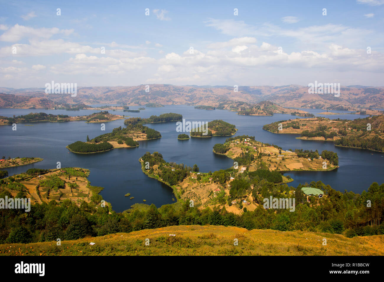 Landschaft des Lake Bunyonyi, Uganda, Afrika Stockfoto