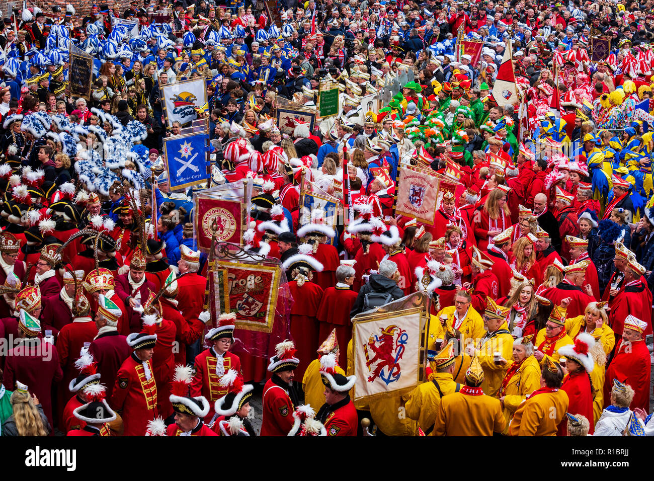 Dusseldorf Deutschland 11 November 2018 Die Deutschen Karneval