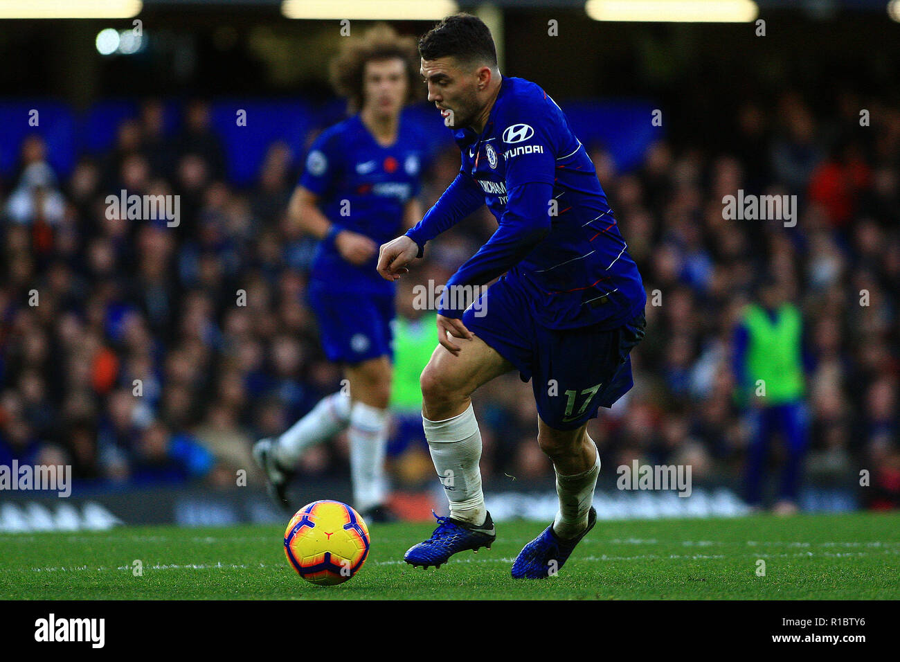 London, Großbritannien. 11 Nov, 2018. Mateo Kovacic von Chelsea in Aktion. Premier League match, Chelsea v Everton an der Stamford Bridge in London am Sonntag, den 11. November 2018. Dieses Bild dürfen nur für redaktionelle Zwecke verwendet werden. Nur die redaktionelle Nutzung, eine Lizenz für die gewerbliche Nutzung erforderlich. Keine Verwendung in Wetten, Spiele oder einer einzelnen Verein/Liga/player Publikationen. pic von Steffan Bowen/Andrew Orchard sport Fotografie/Alamy leben Nachrichten Stockfoto