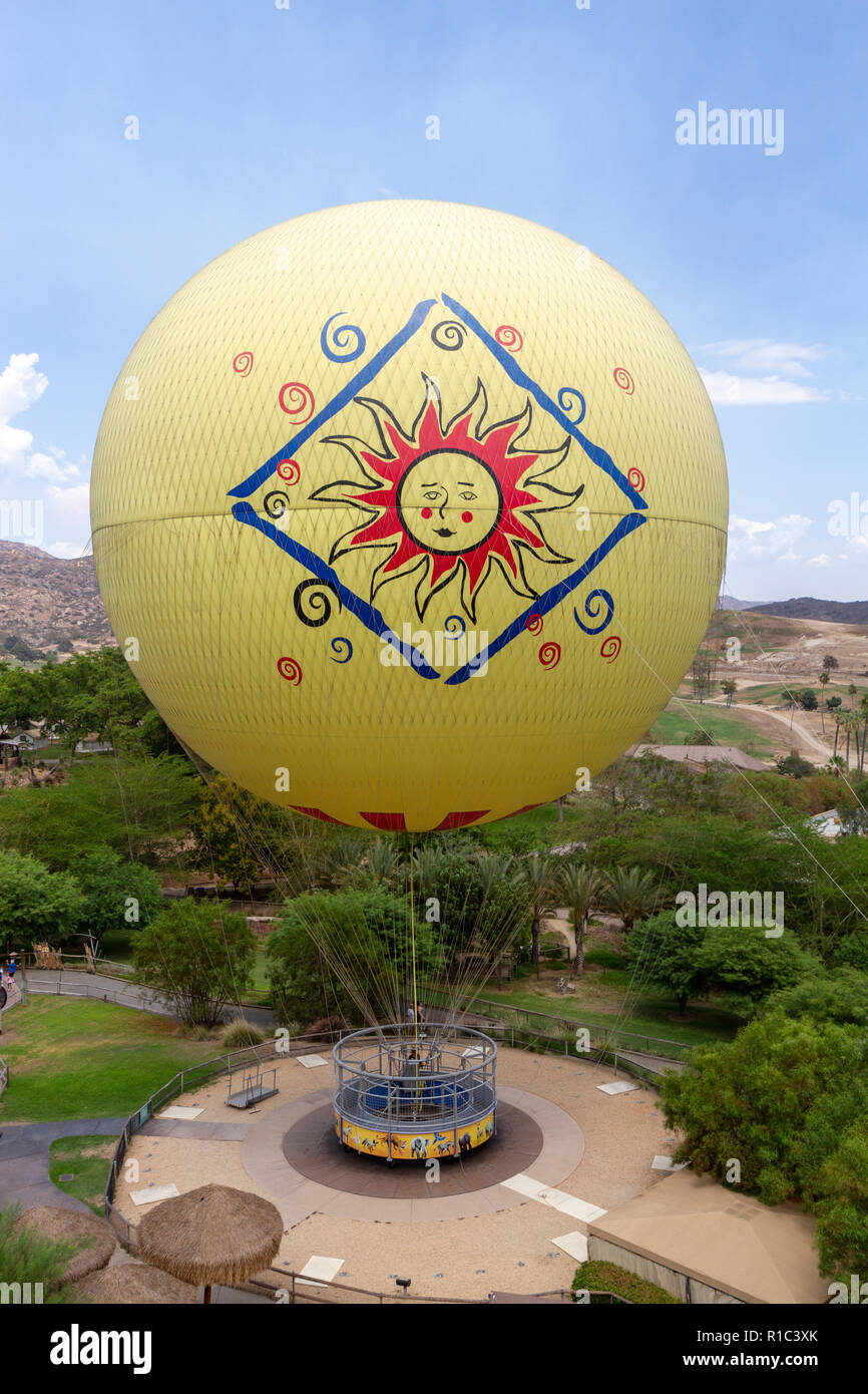 Der Ballon Safari in den San Diego Zoo Safari Park, Escondido, CA, United States Stockfoto Der Ballon Safari in den San Diego Zoo Safari Park, Escondido, CA, United States Stockfoto