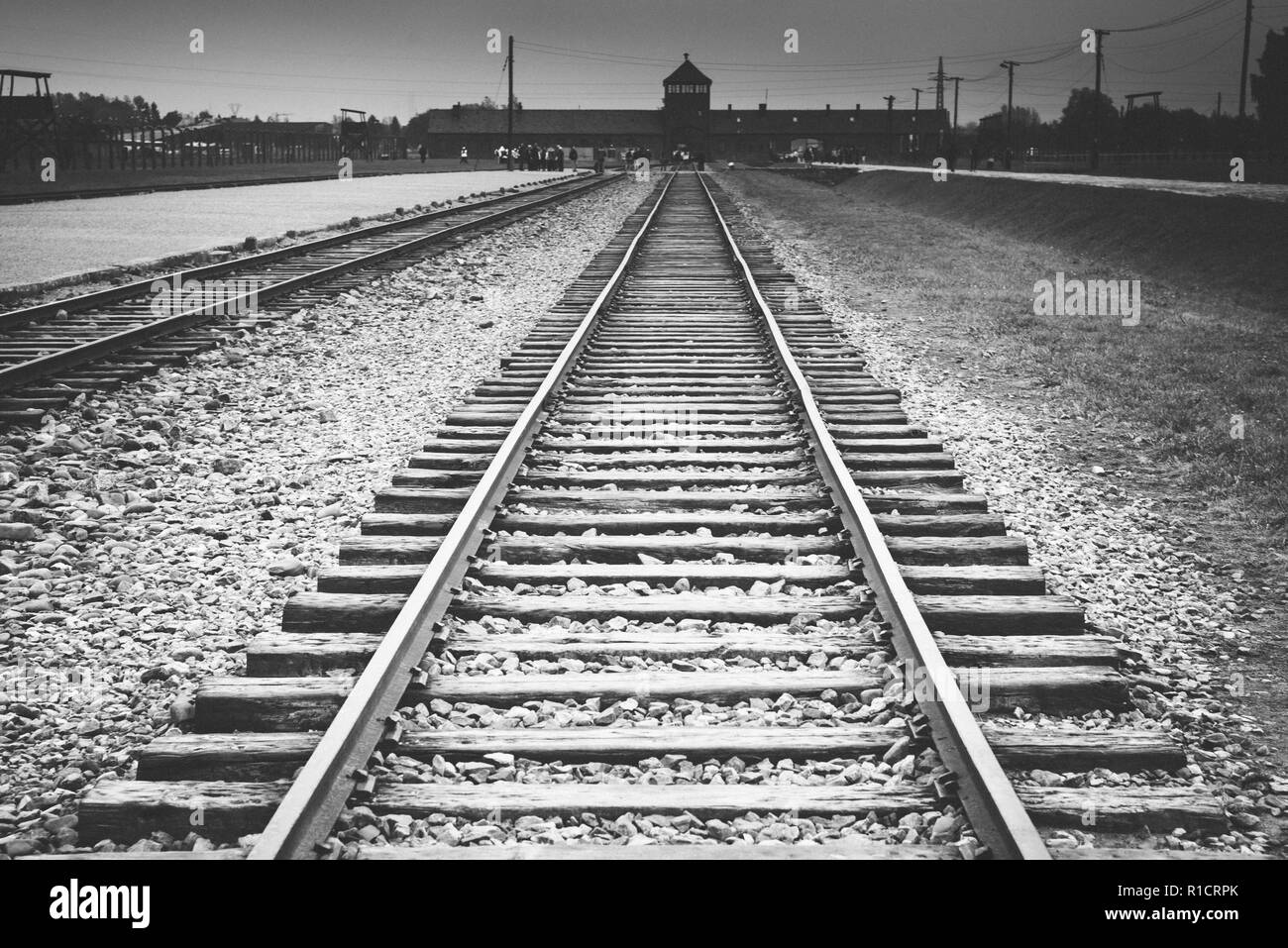 Auschwitz II Birkenau, Nazi Konzentrations- und Vernichtungslager. Der Eingang zum Konzentrationslager Auschwitz Birkenau. Auschwitz, Deutsche - deshalb Stockfoto