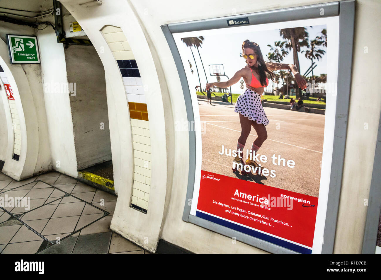 London England, Großbritannien, Großbritannien, Southwark, London Bridge U-Bahn-Station, U-Bahn-Station, öffentliche Verkehrsmittel, Werbung Stockfoto