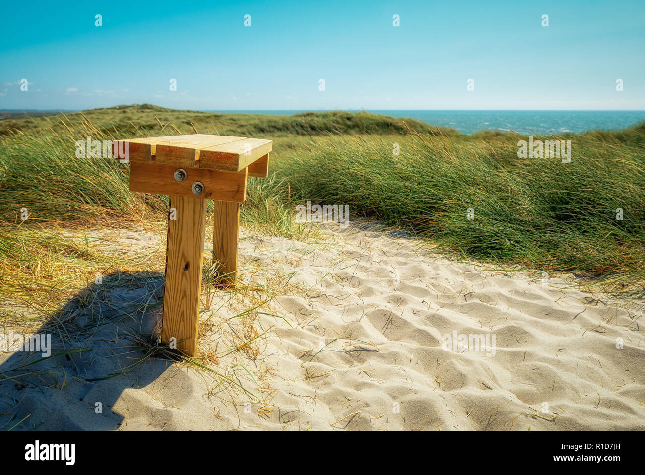 Bank in Düne bei Bjerregaard Stockfoto