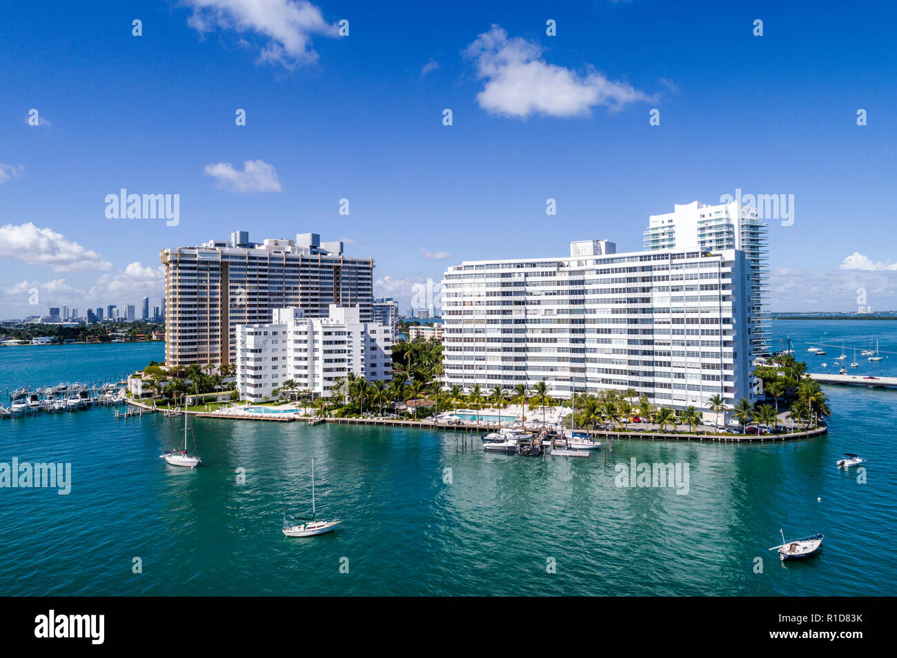 Miami Beach Florida, Biscayne Bay, Luftaufnahme von oben, Belle Isle, Hochhaus-Apartmenthäuser, Belle Plaza Condominium Belle Towers Stockfoto