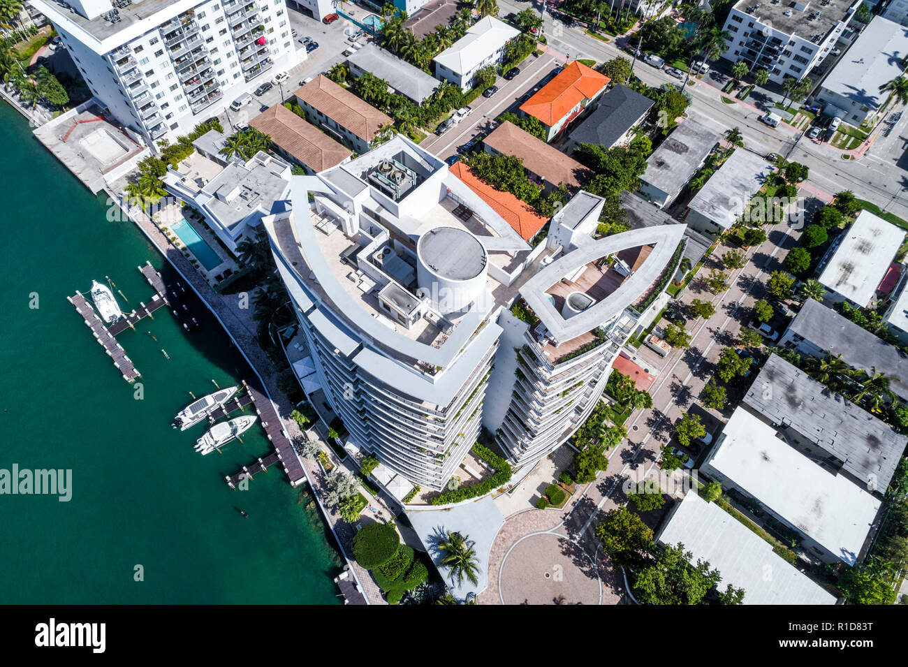 Miami Beach, Florida, Biscayne Bay, Luftaufnahme von oben, Capri South Beach, Dachterrasse, FL181110d14 Stockfoto