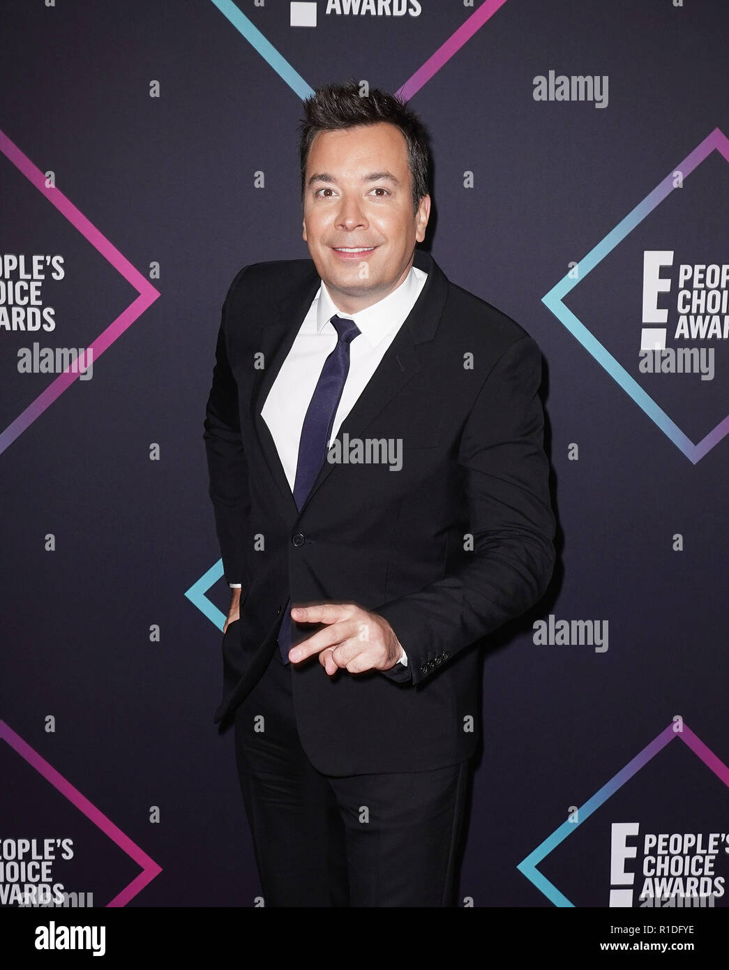 SANTA MONICA, CA - 11. NOVEMBER: Jimmy Fallon besucht die People's Choice Awards 2018 Barker Hangar am 11. November 2018 in Santa Monica, Kalifornien. Foto: imageSPACE Stockfoto
