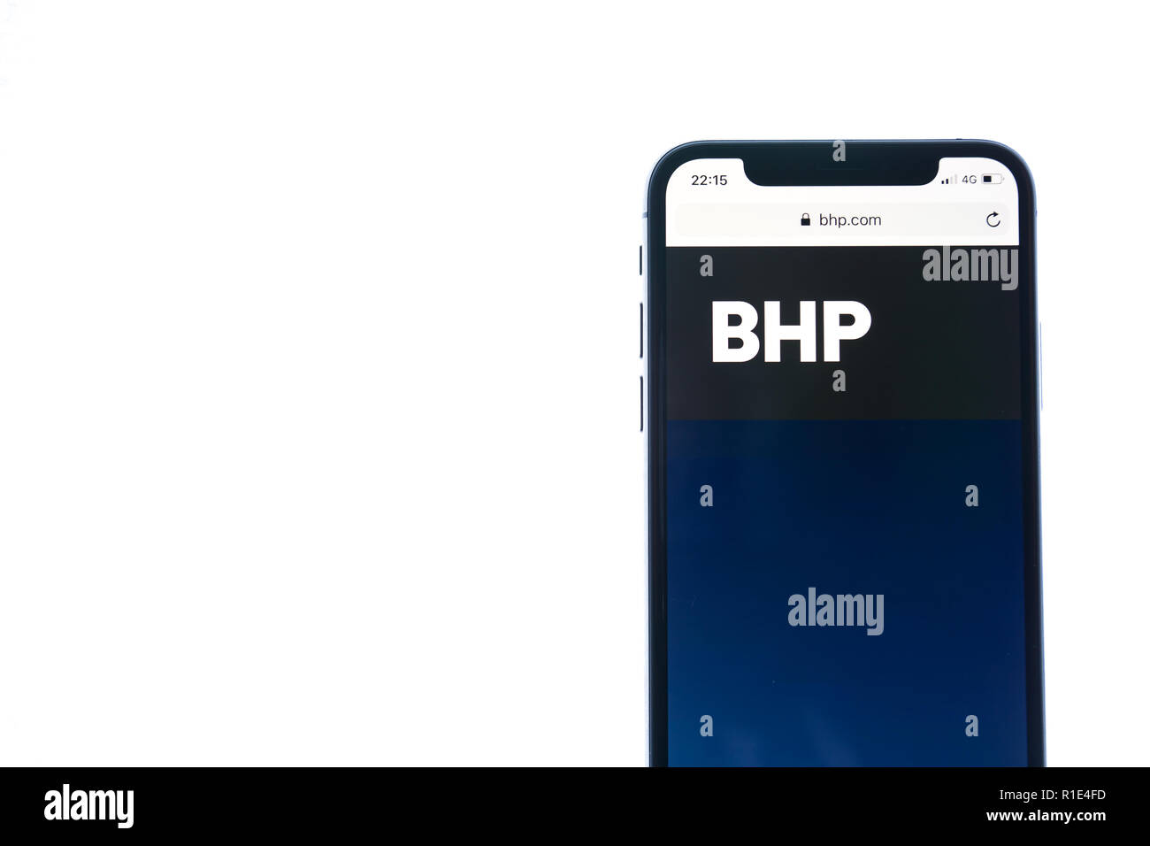 SOLOTHURN, Schweiz - 11 November, 2018: BHP-Logo auf einem modernen Smartphone angezeigt Stockfoto