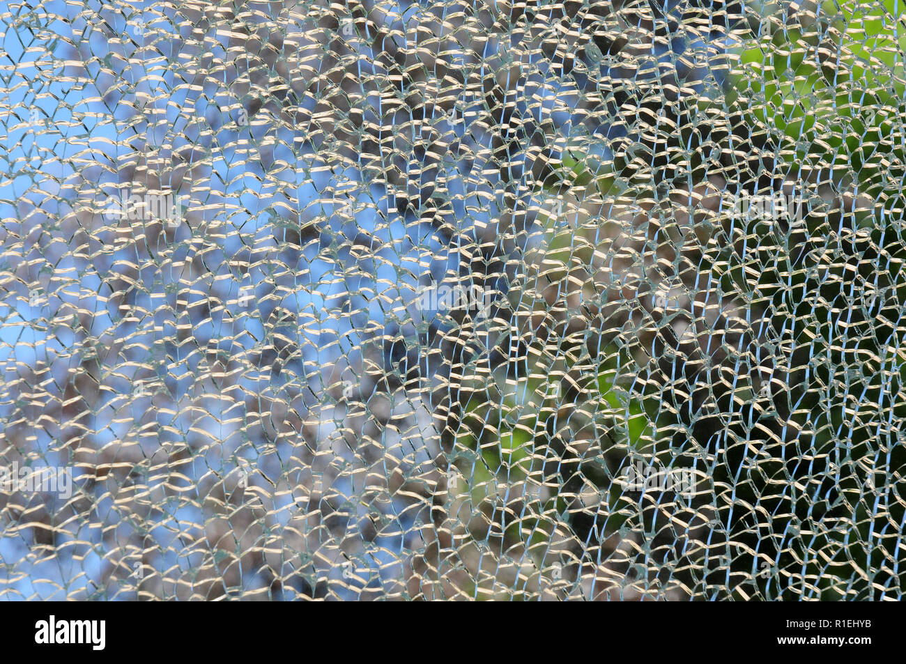 Vorgespanntes Glas Fenster zerbrochen Stockfoto