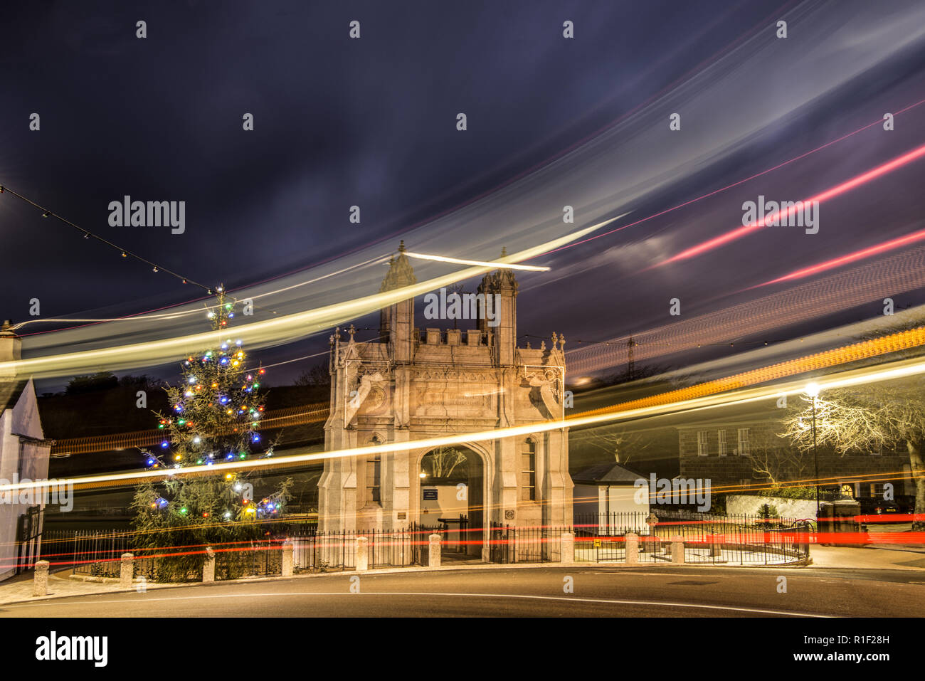 Schöne Weihnachtsbeleuchtung in Helston Cornwall Stockfoto