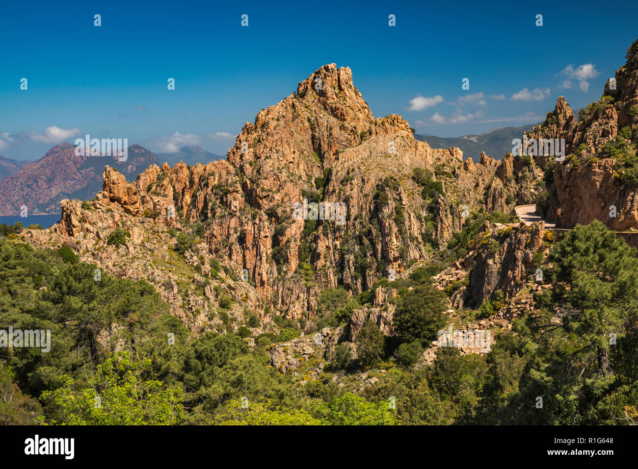 Taffoni Felsen, orange porphyritic Granitfelsen, Les Calanche von Piana, UNESCO-Weltkulturerbe, in der Nähe der Stadt von Piana, Corse-du-Sud, Korsika, Frankreich Stockfoto