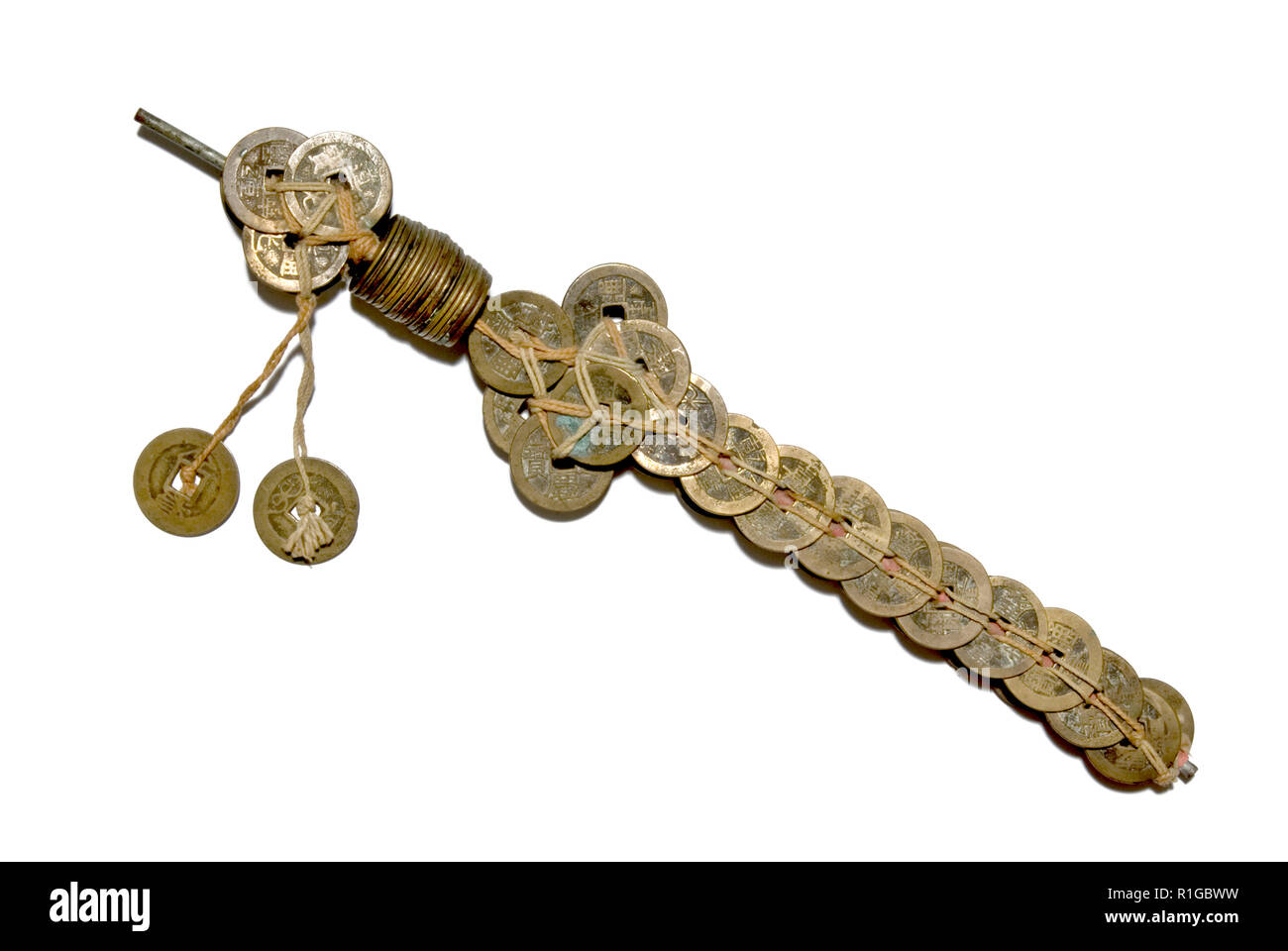 Alte Feng Shui schützende Münze Schwert Charme Stockfoto